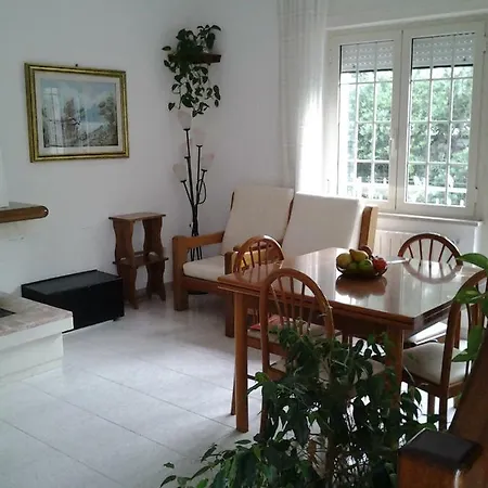 Glicine Bed & Breakfast